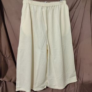 Mooncraft Skorts NWOT White